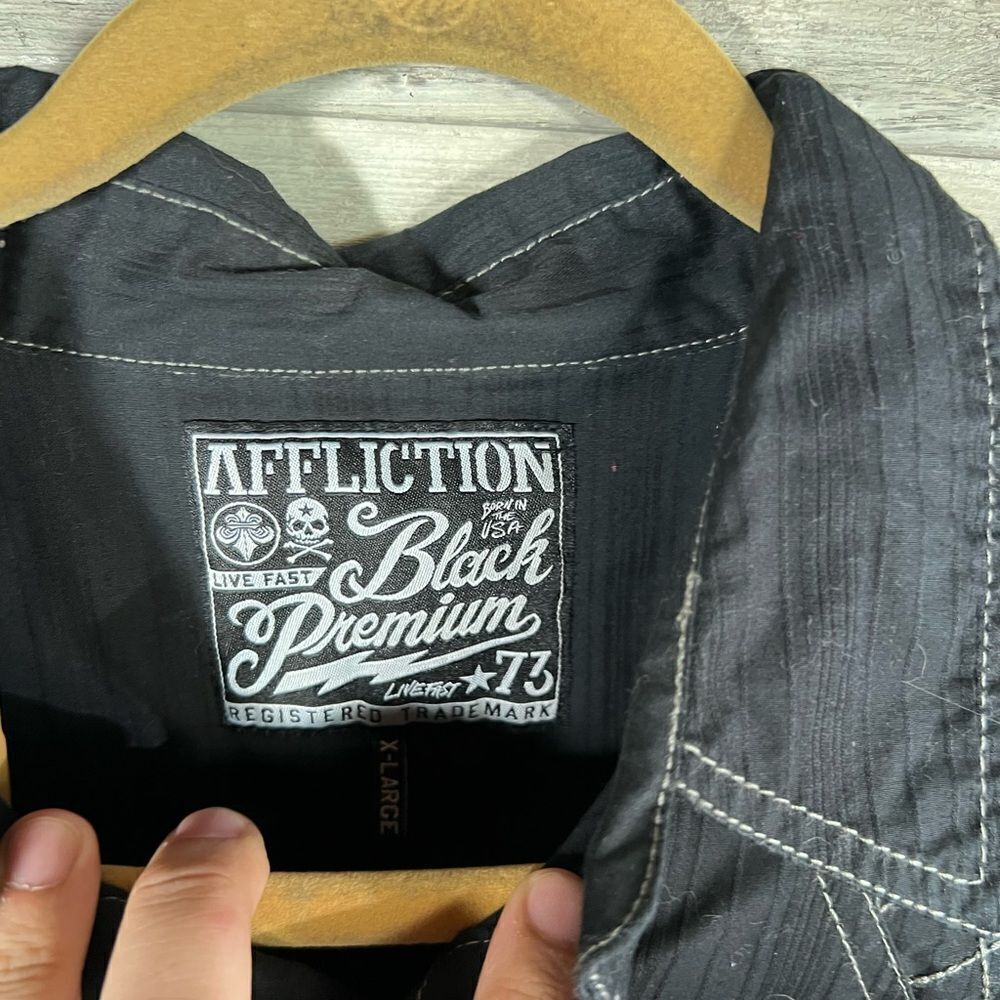 Affliction Button Up Shirt - Picture 4 of 9